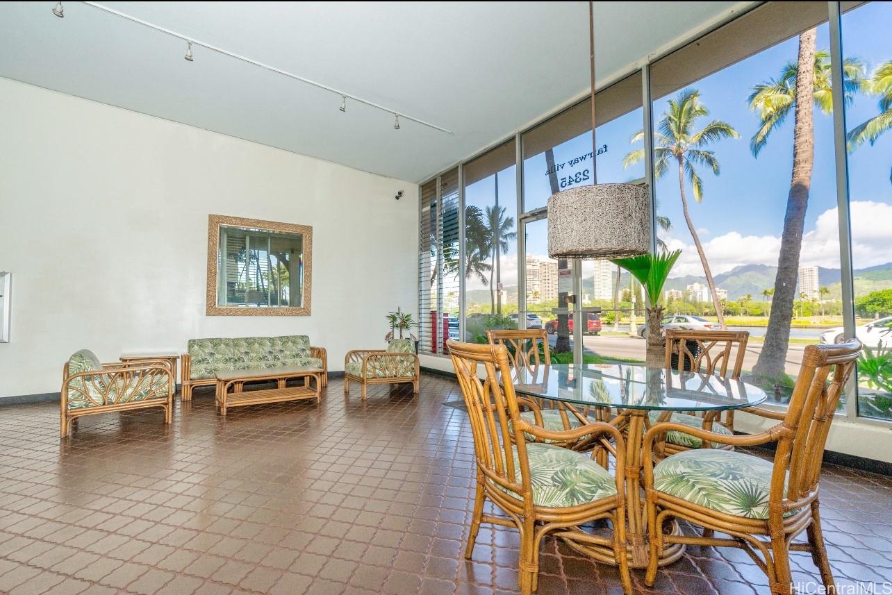 2345 Ala Wai Boulevard  Unit 1518