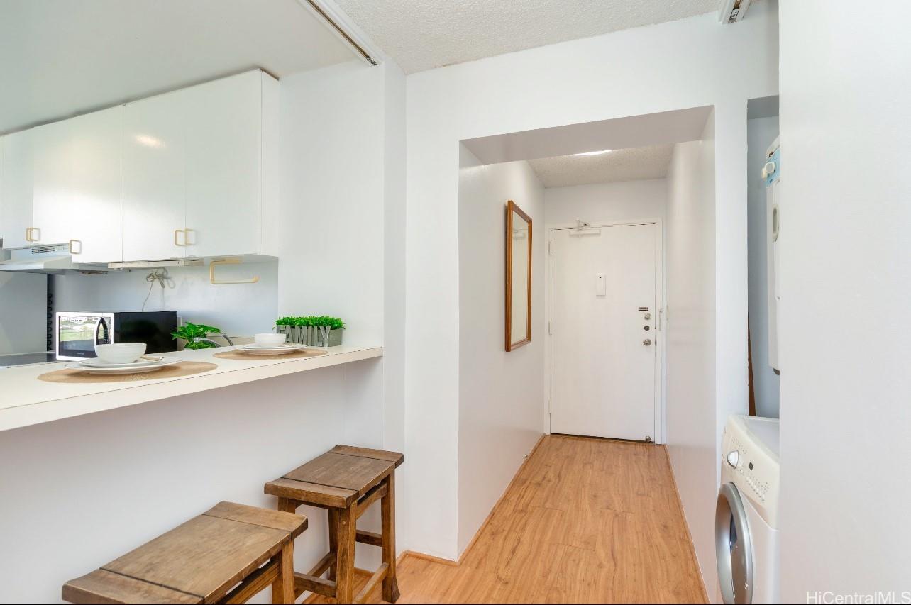 2345 Ala Wai Boulevard  Unit 1518
