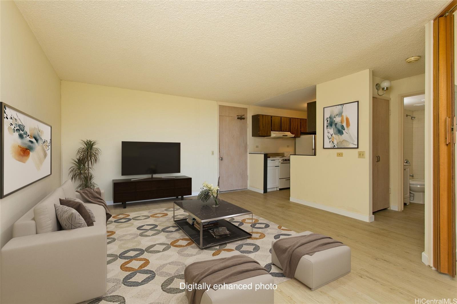 1260 Richard Lane B213
