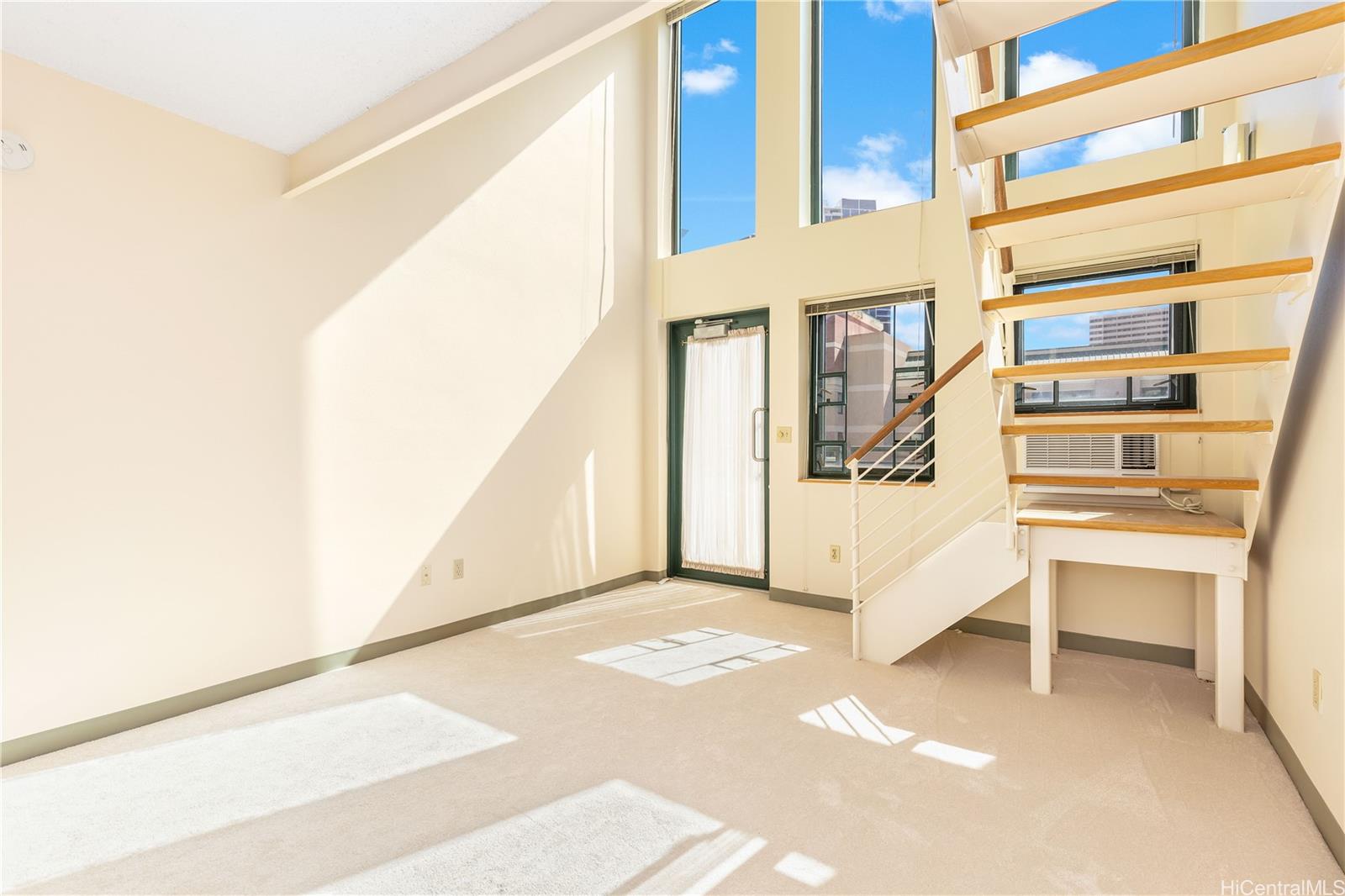 545 Queen Street  Unit 628