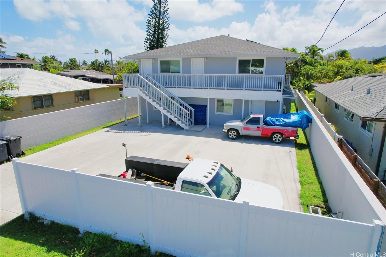 609 Olomana Street
