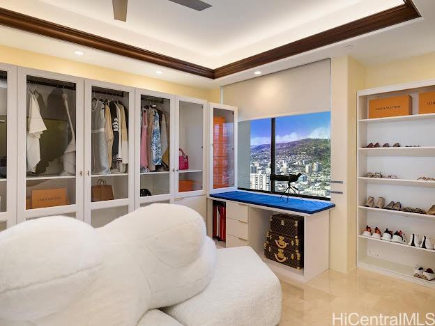 2333 Kapiolani Boulevard  Unit 3517