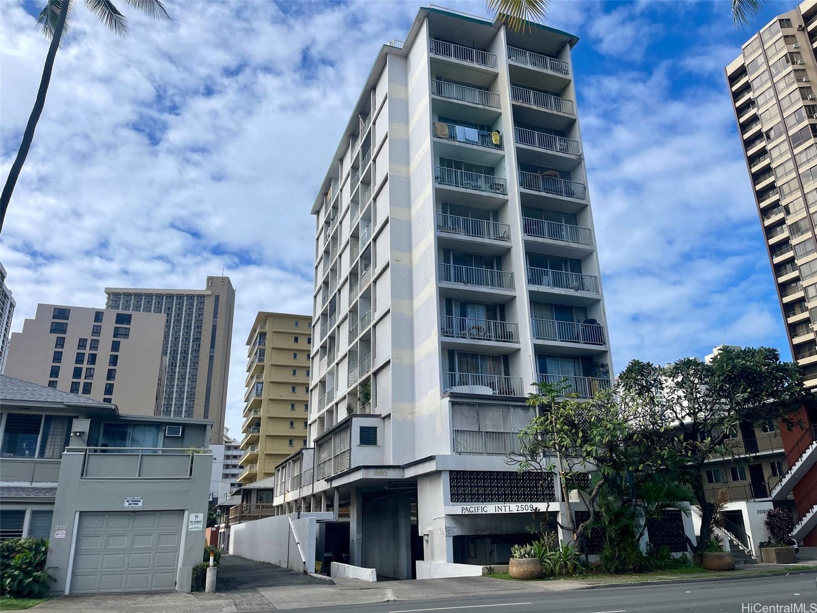 2509 Ala Wai Boulevard  Unit 1005