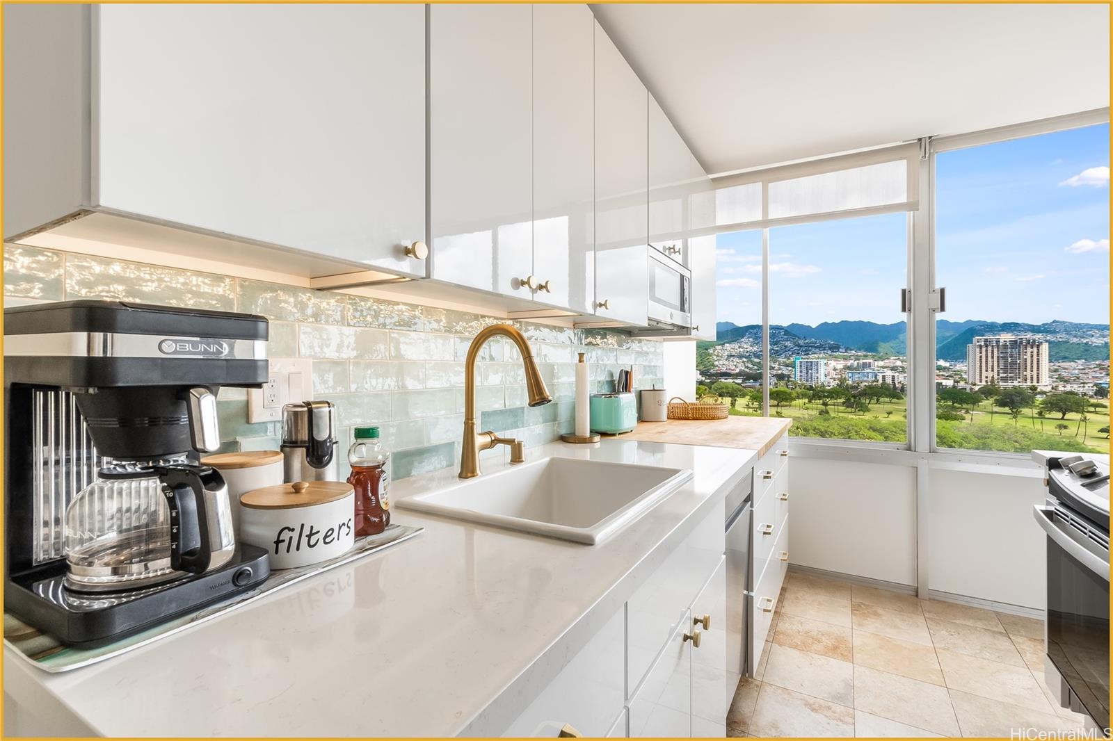 2415 Ala Wai Boulevard  Unit 1202