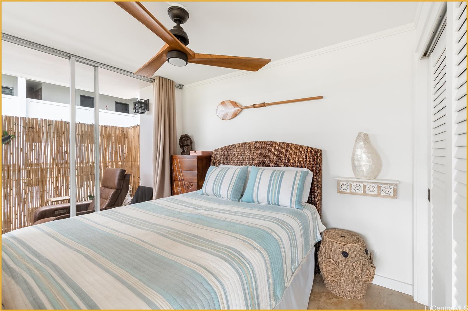 2415 Ala Wai Boulevard  Unit 1202