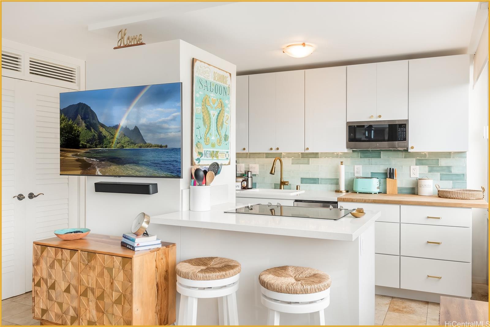 2415 Ala Wai Boulevard  Unit 1202