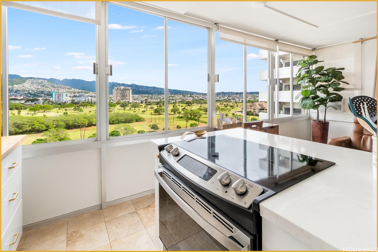 2415 Ala Wai Boulevard  Unit 1202