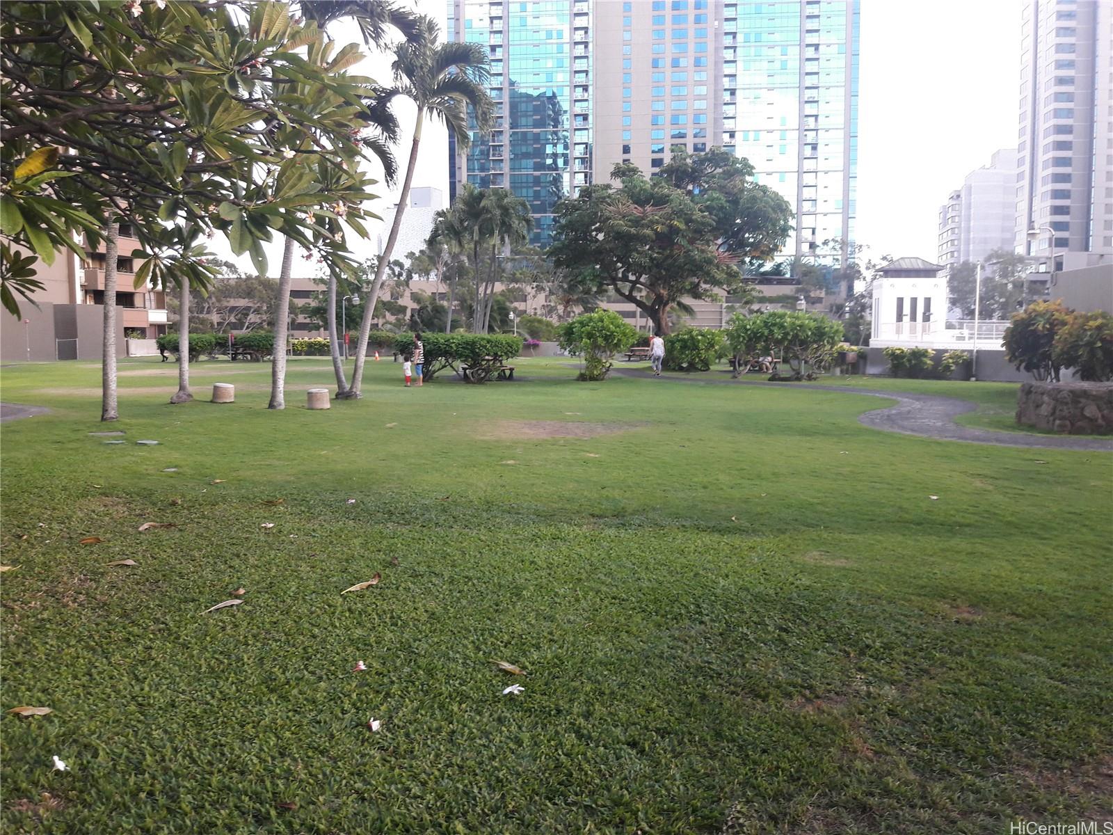 55 S Kukui Street  Unit #D312