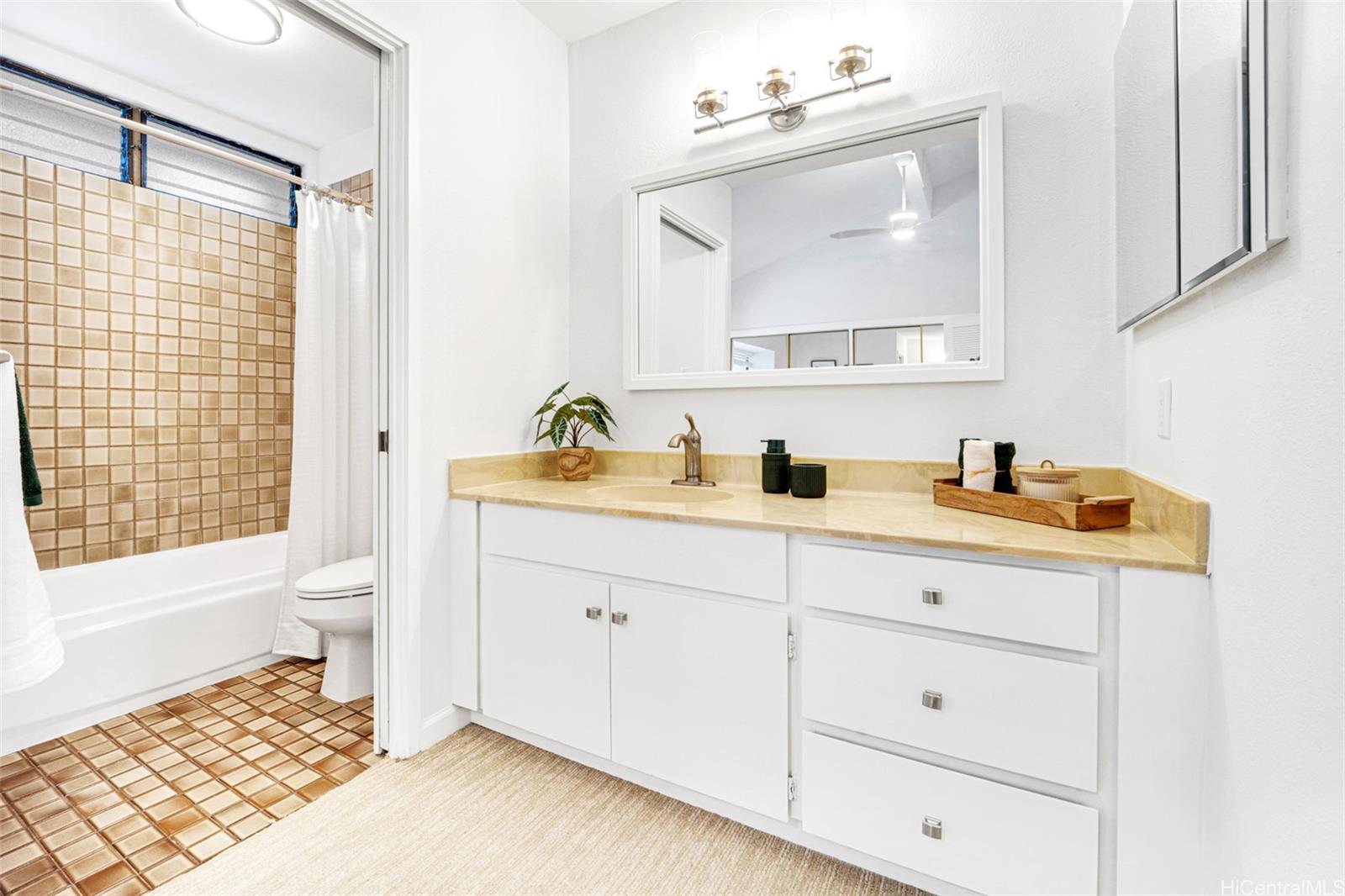 46-054 Puulena Street  Unit 926