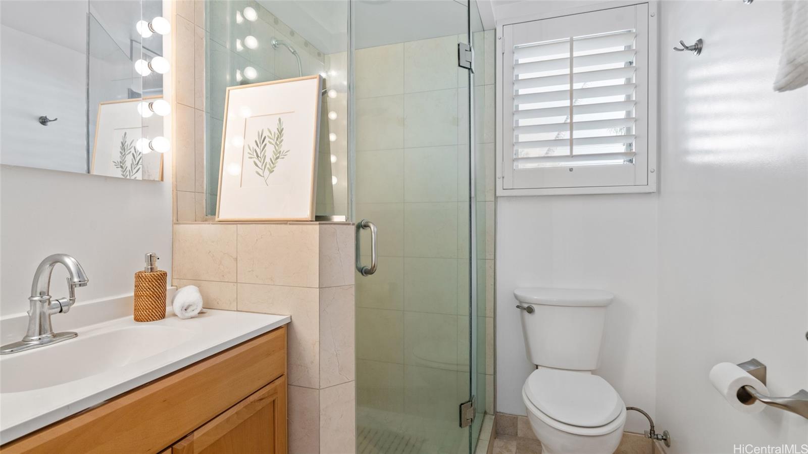 2957 Kalakaua Avenue  Unit 418
