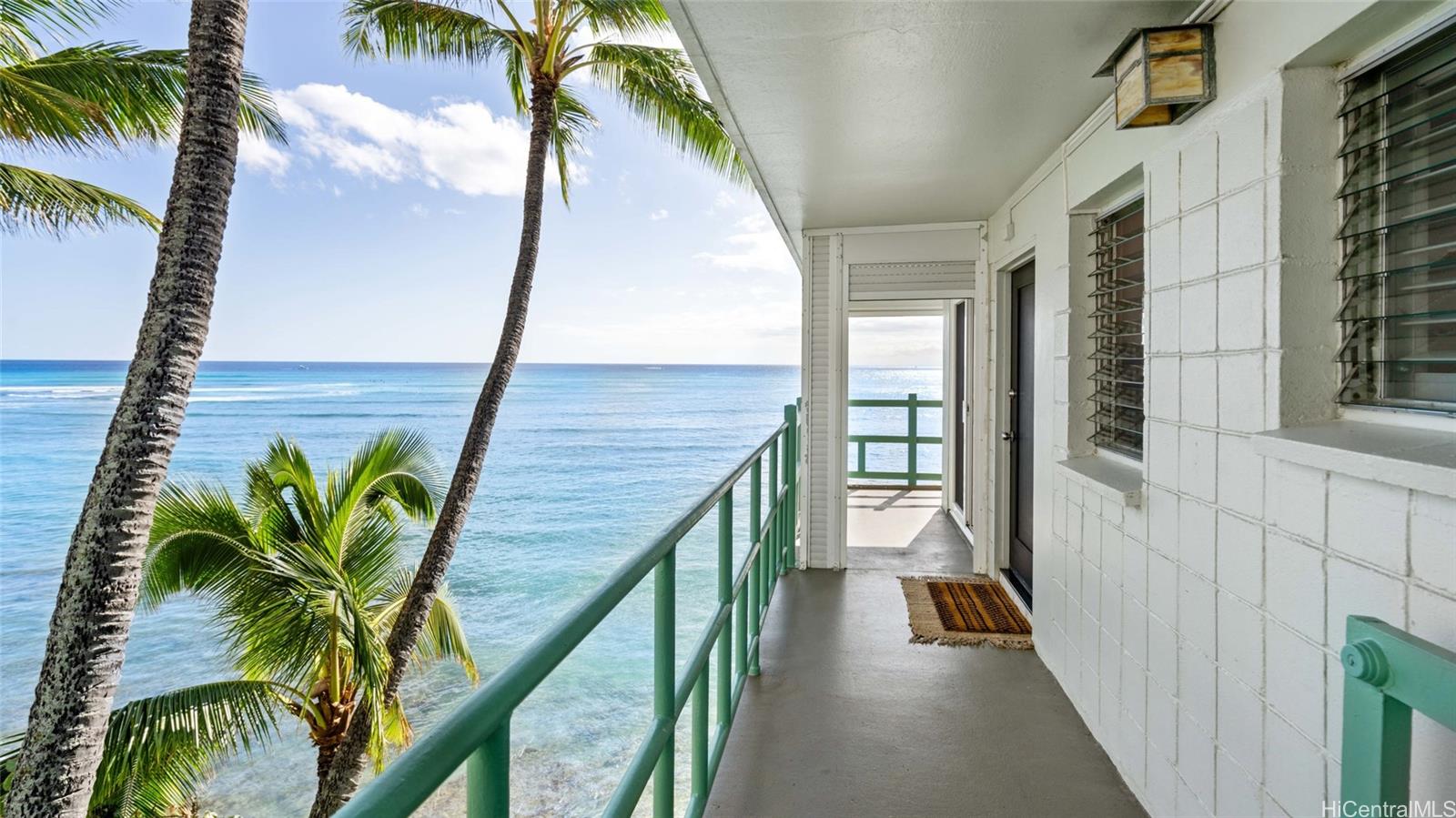 2957 Kalakaua Avenue  Unit 418