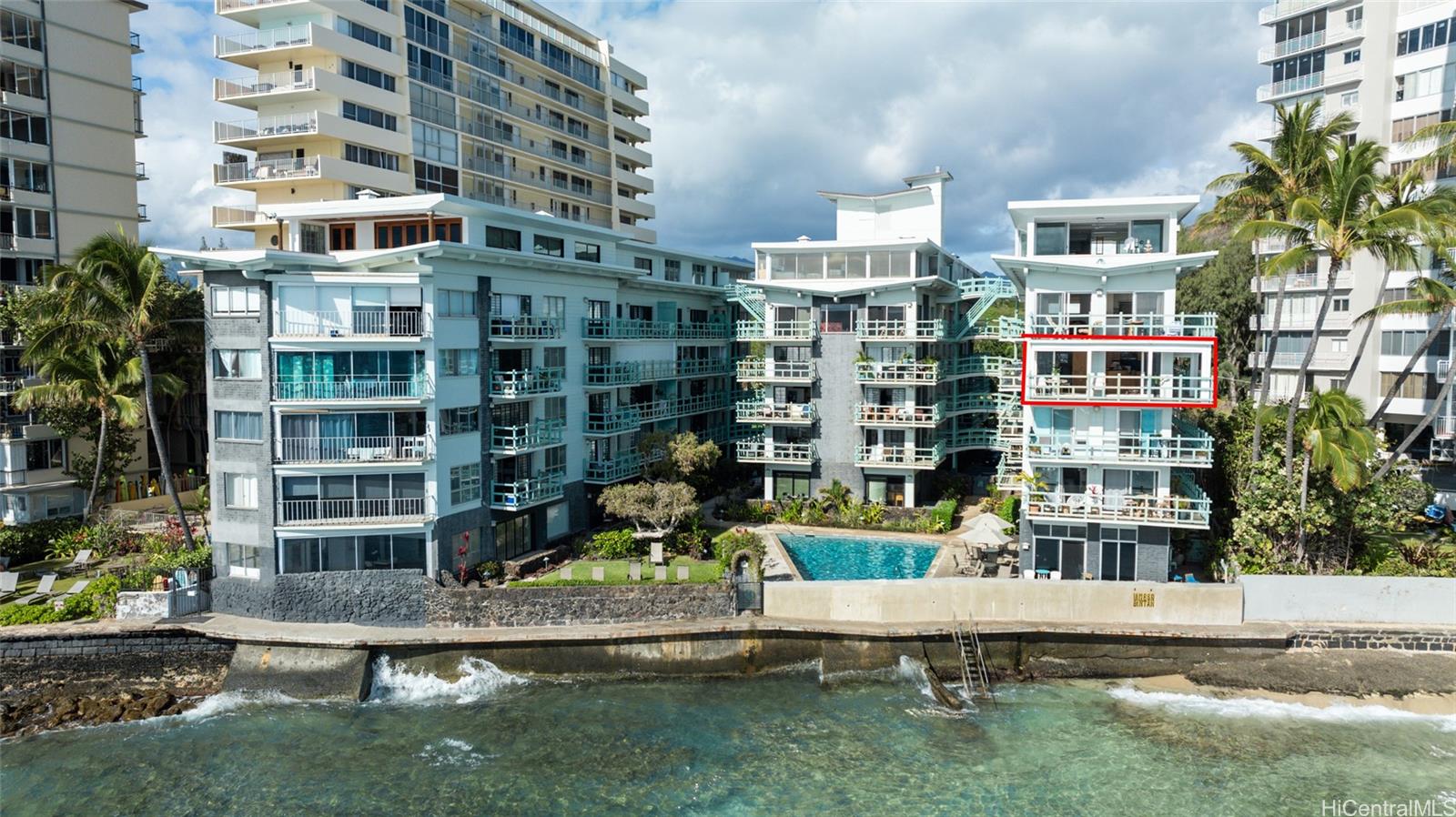 2957 Kalakaua Avenue  Unit 418