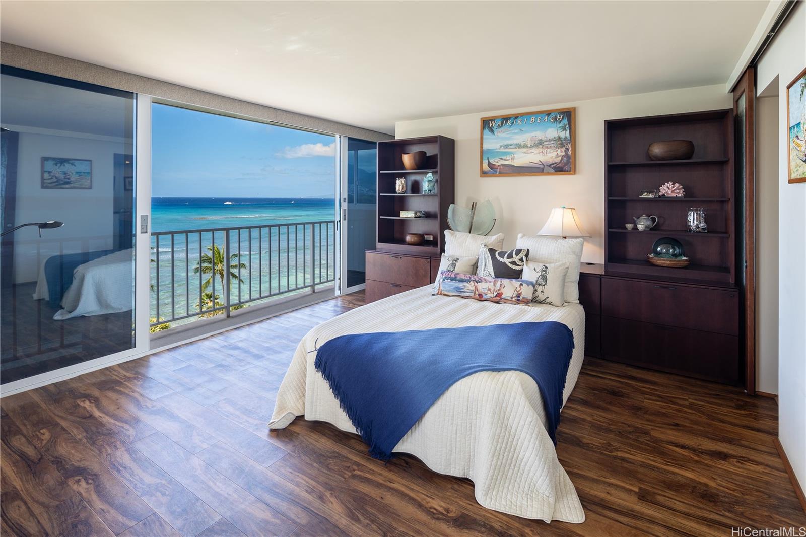 3056 Kalakaua Avenue  Unit PHW