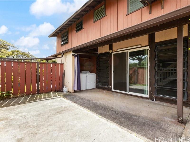 Photo 18 of 20