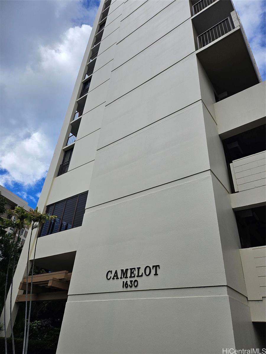 Camelot 1630 Liholiho Street  Unit 605