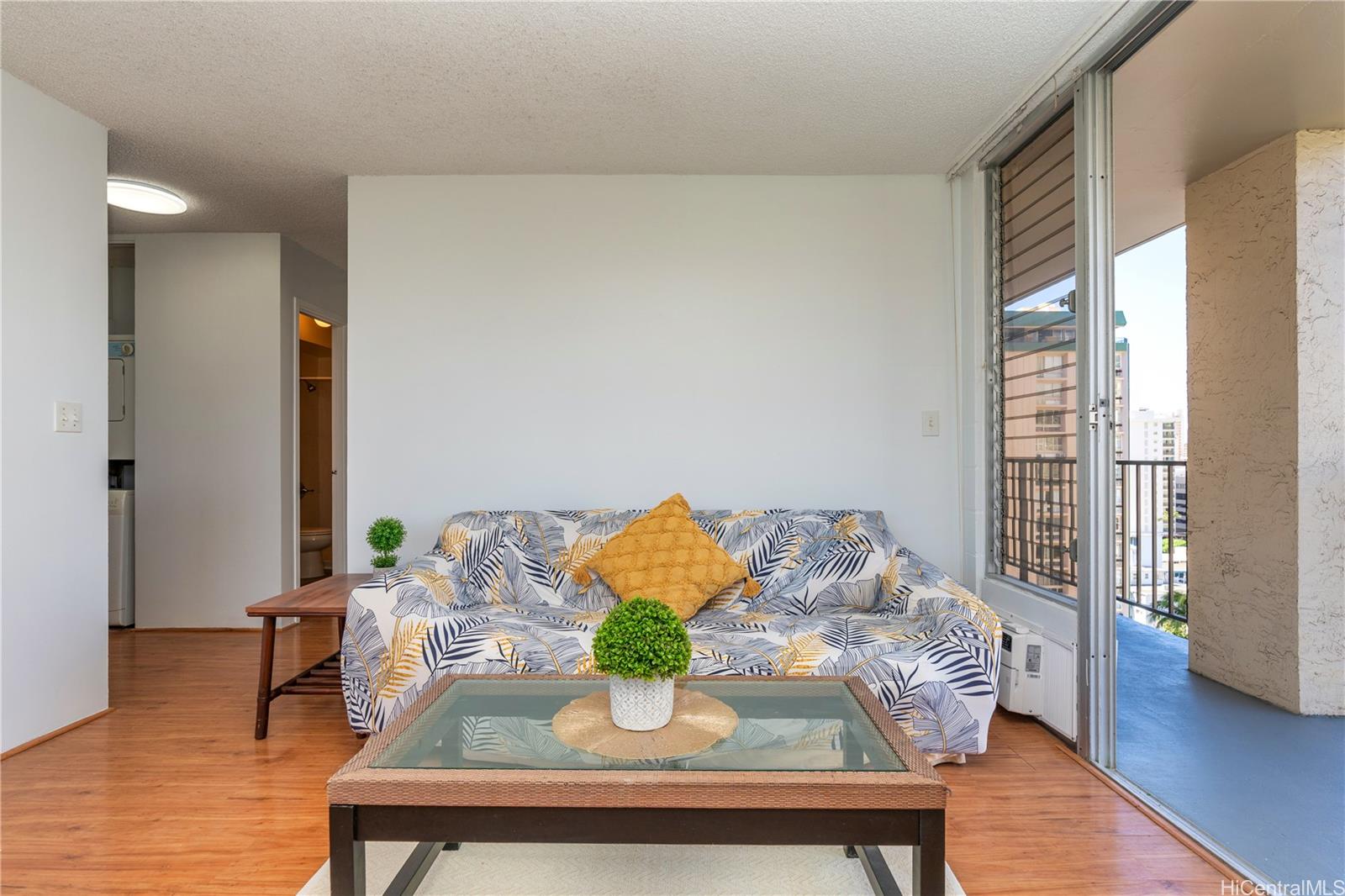 2345 Ala Wai Boulevard  Unit 1518