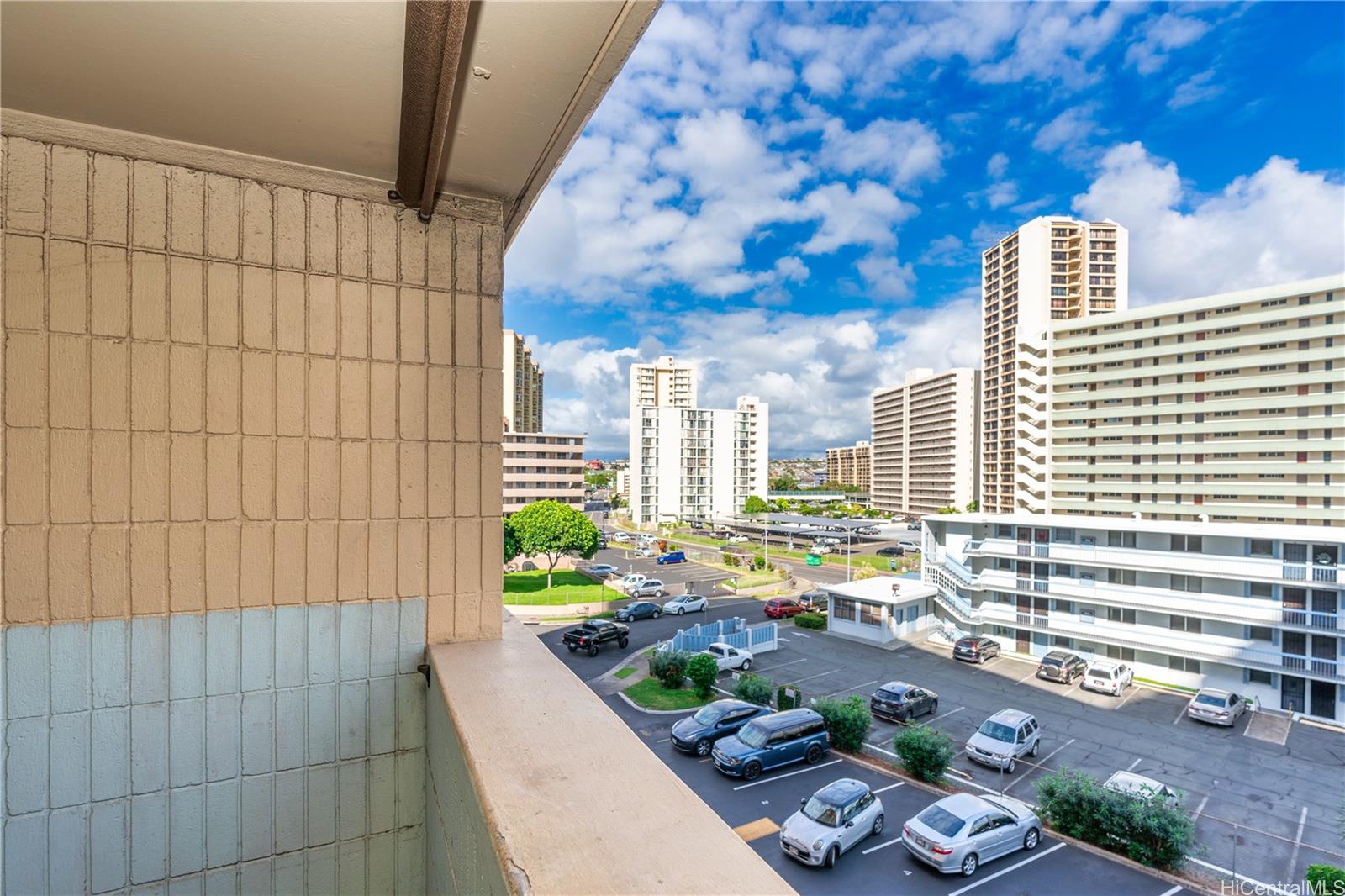 801 Ala Nioi Place  Unit 404