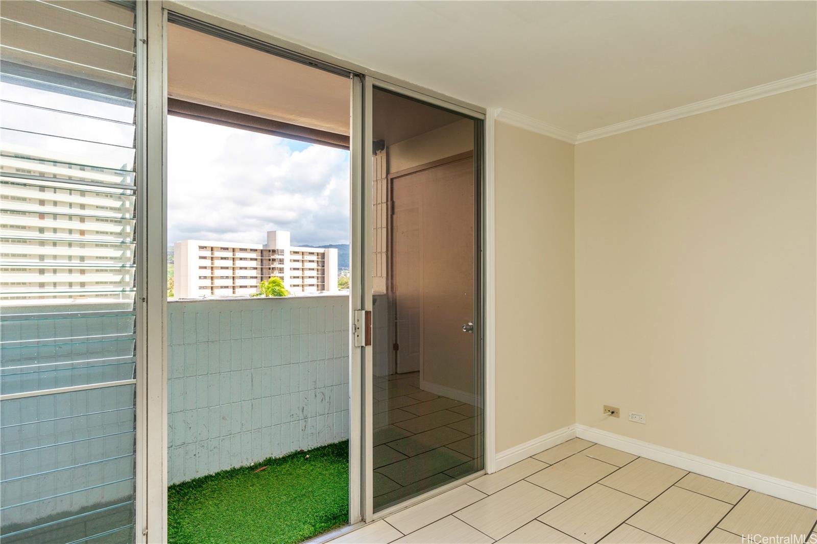 801 Ala Nioi Place  Unit 404
