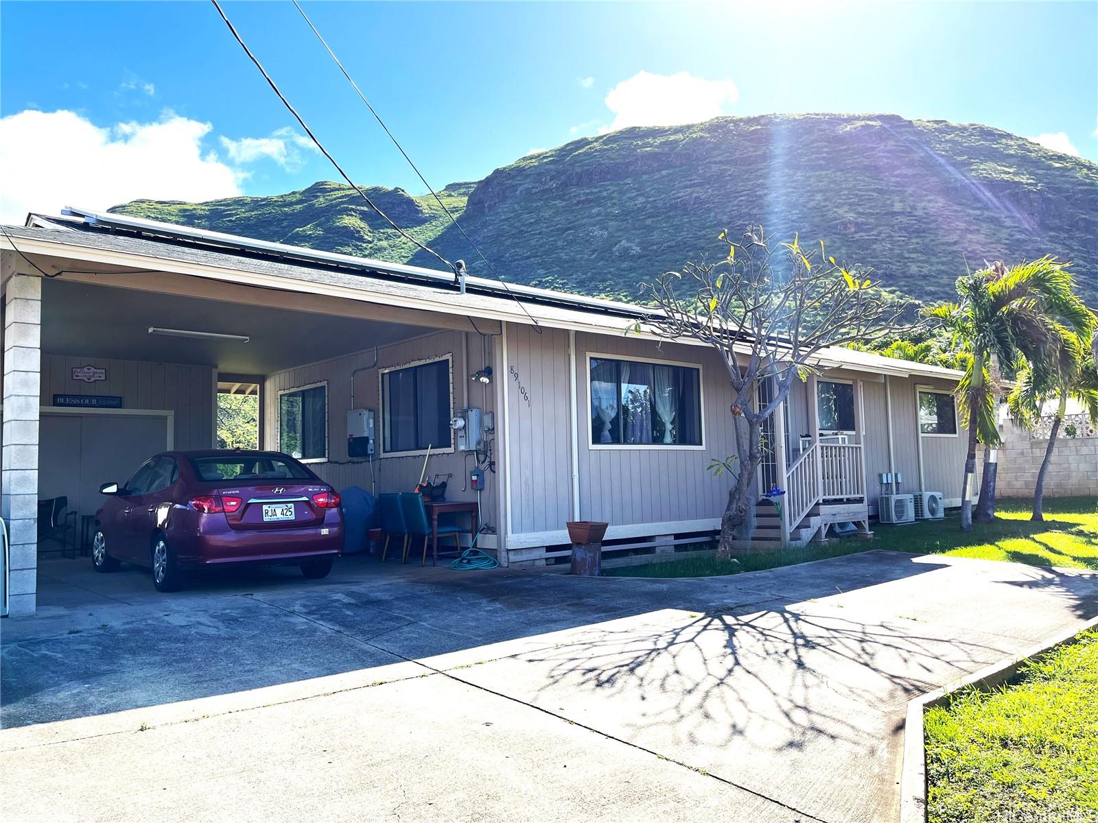 89-1061 Pikaiolena Street