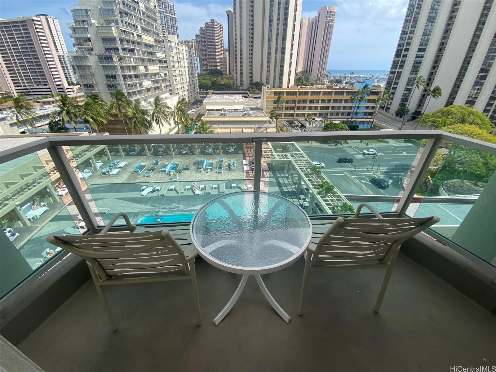 410 Atkinson Drive  Unit 811