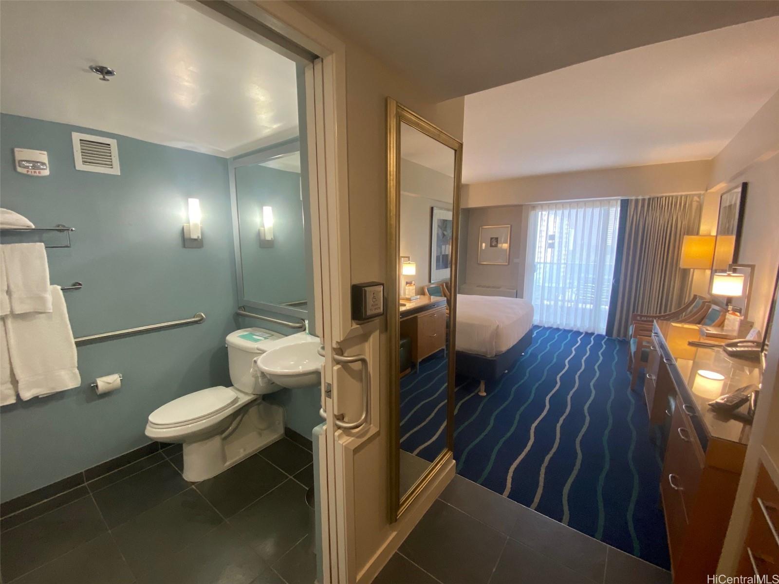 410 Atkinson Drive  Unit 811