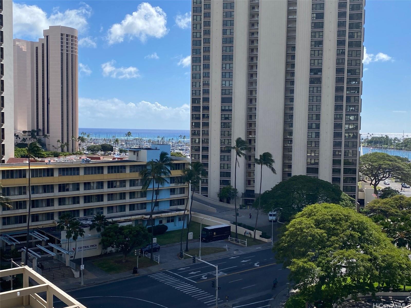 410 Atkinson Drive  Unit 811