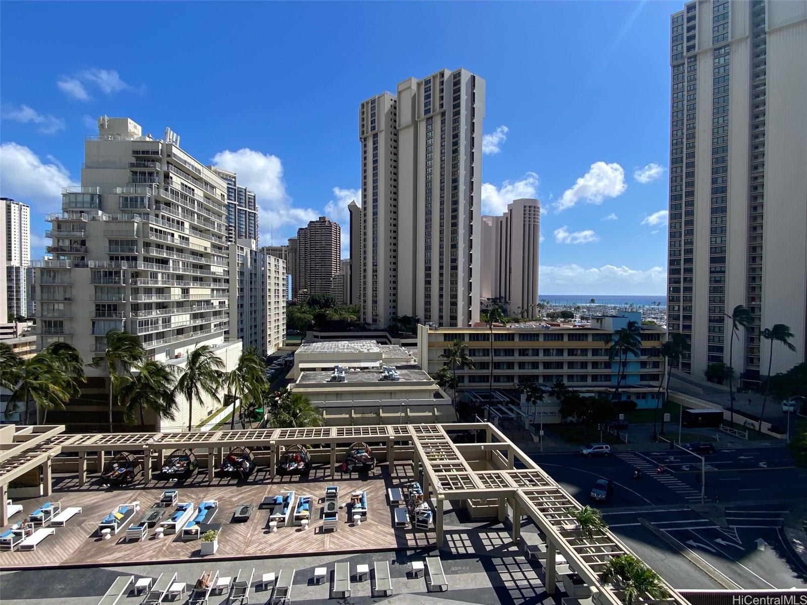 410 Atkinson Drive  Unit 811