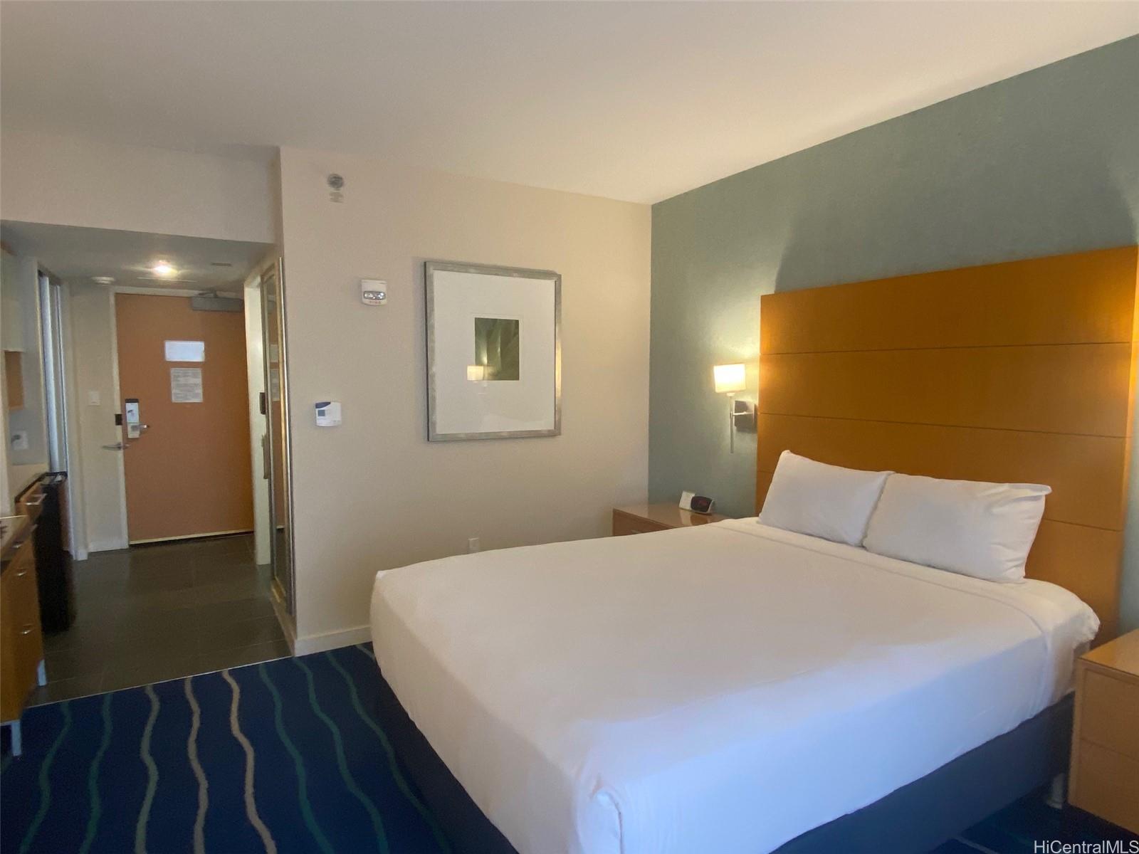 410 Atkinson Drive  Unit 811
