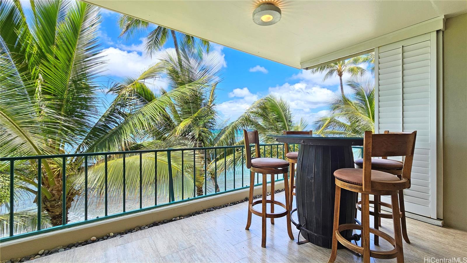 2999 Kalakaua Avenue  Unit 404