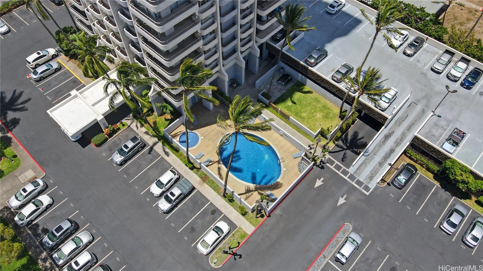 2825 S King Street  Unit 201