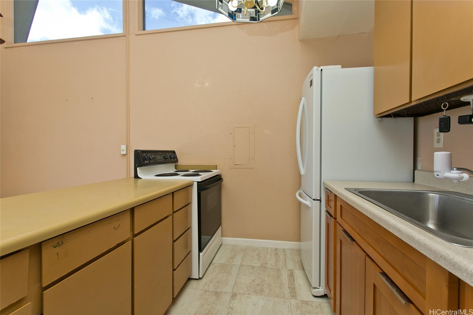 Photo 11 of 20