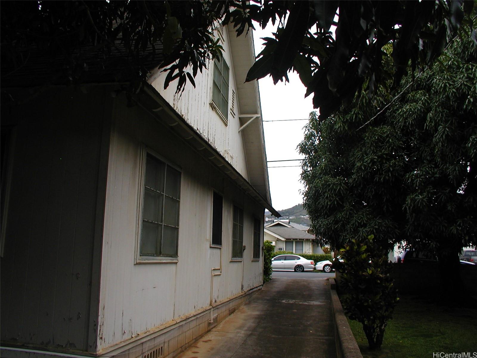Photo 2 of 19