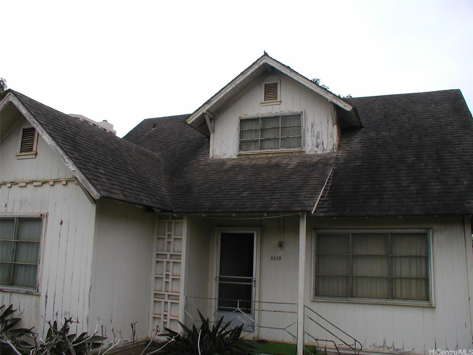 Photo 5 of 19