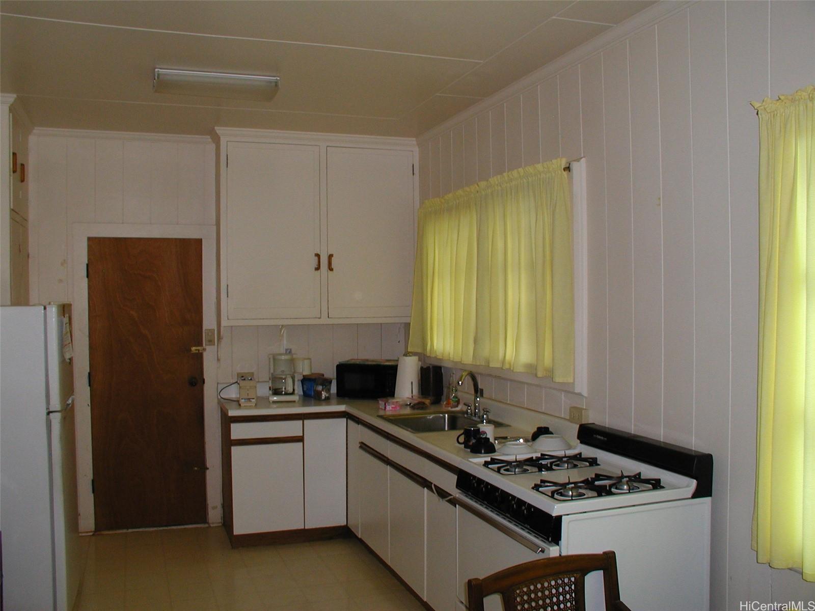 Photo 8 of 19