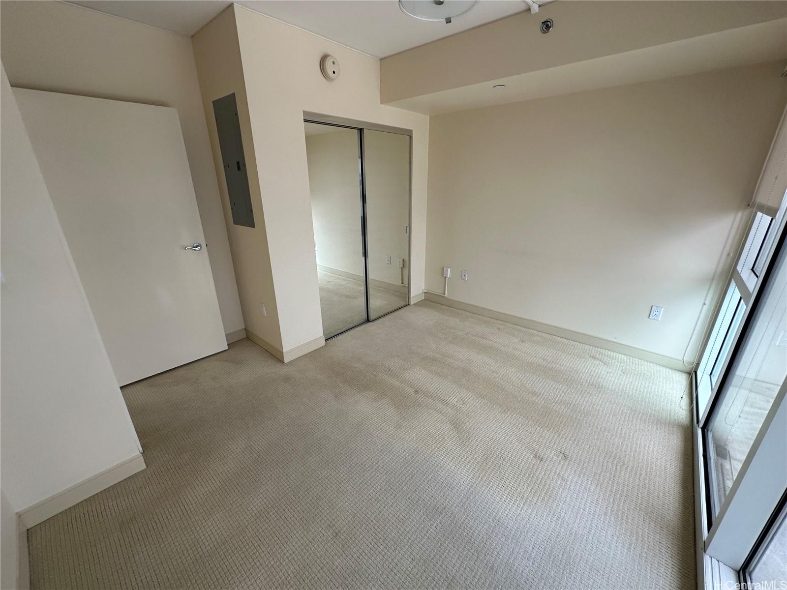 909 Kapiolani Boulevard  Unit 3206