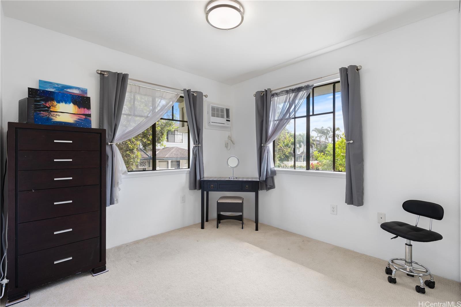 95-937 Ukuwai Street  Unit 806