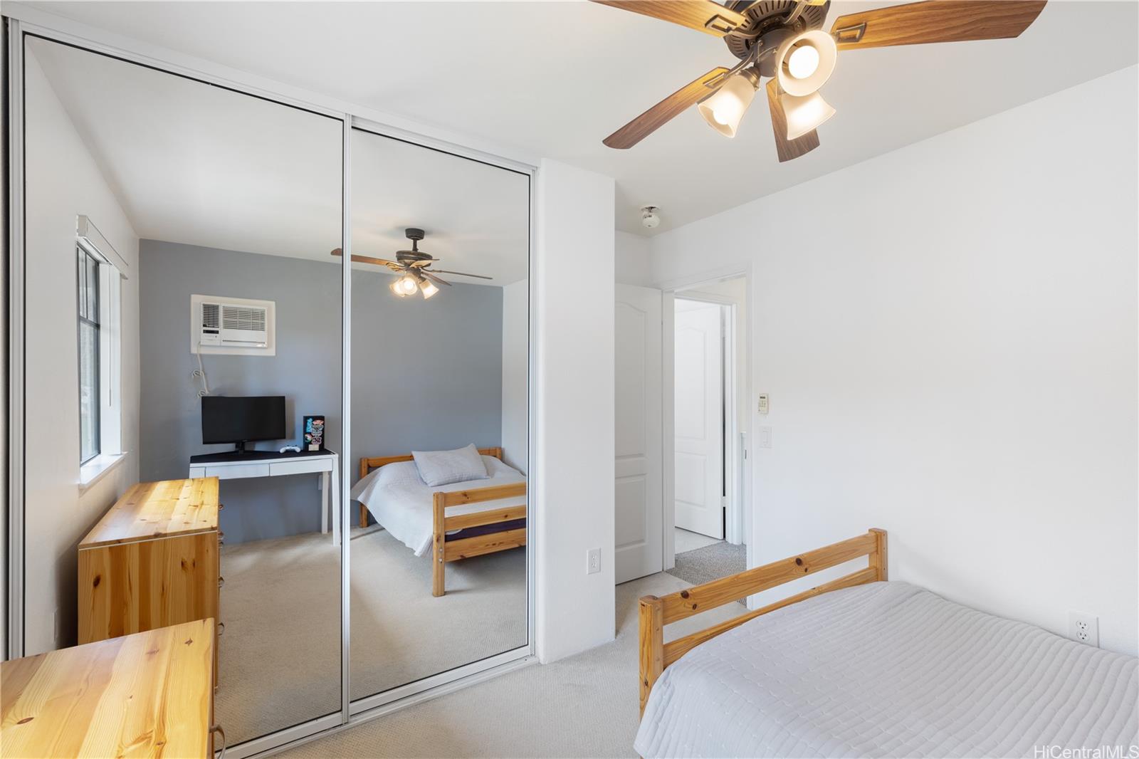 95-937 Ukuwai Street  Unit 806