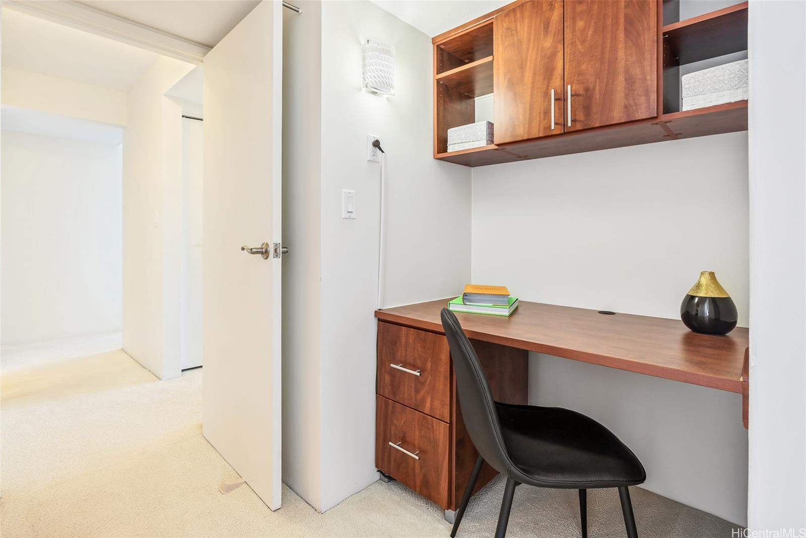583 Kamoku Street  Unit DH/PH-7