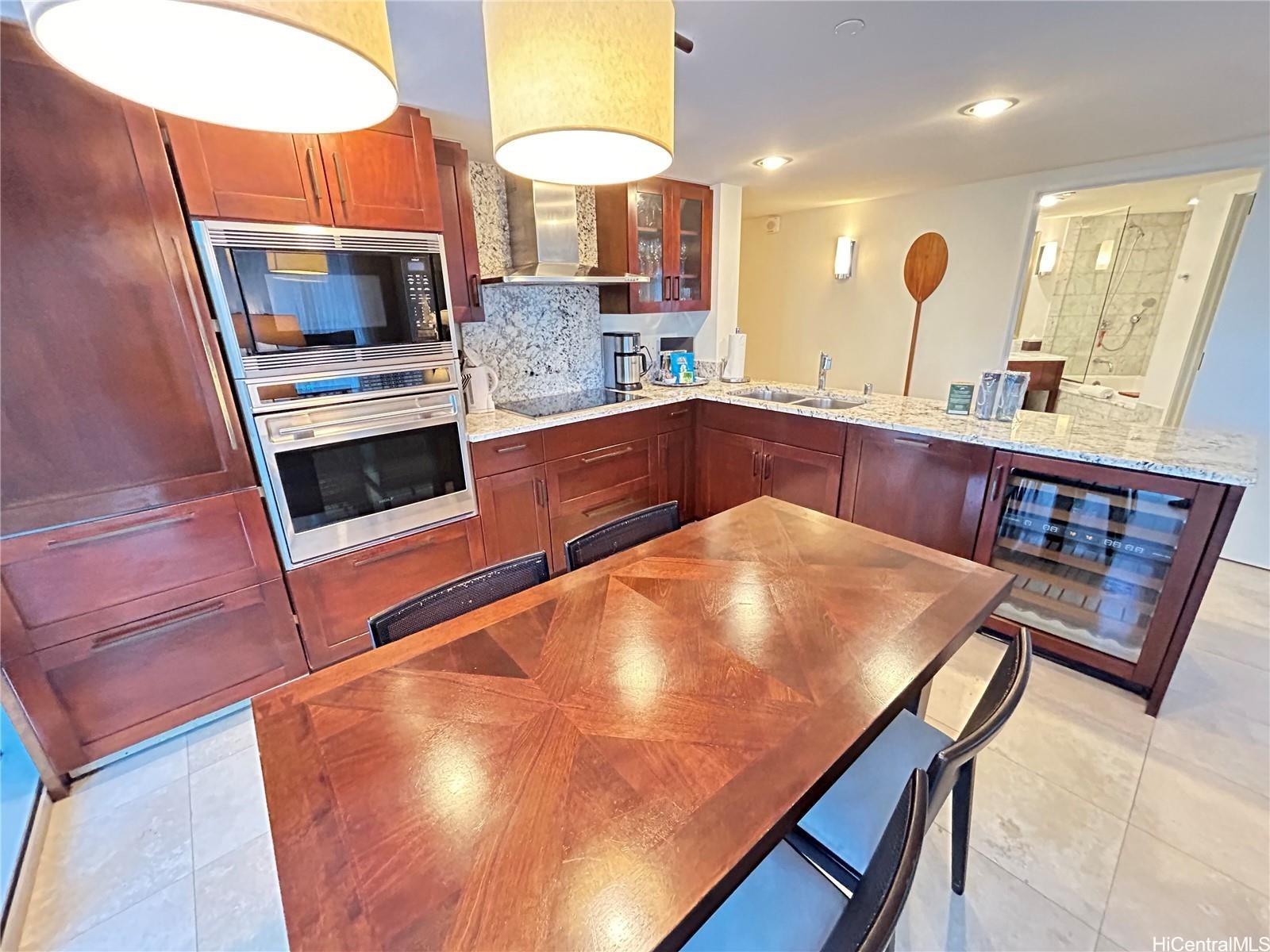 223 Saratoga Road  Unit 802