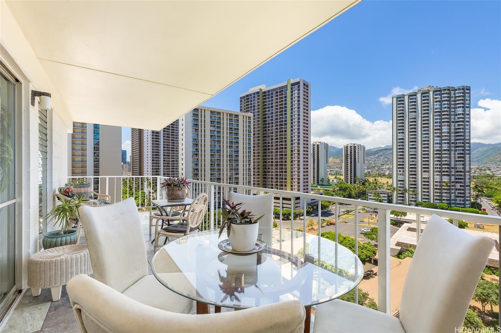 2575 Kuhio Avenue  Unit 1402