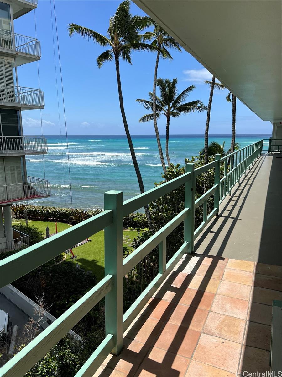 2957 Kalakaua Avenue  Unit 415