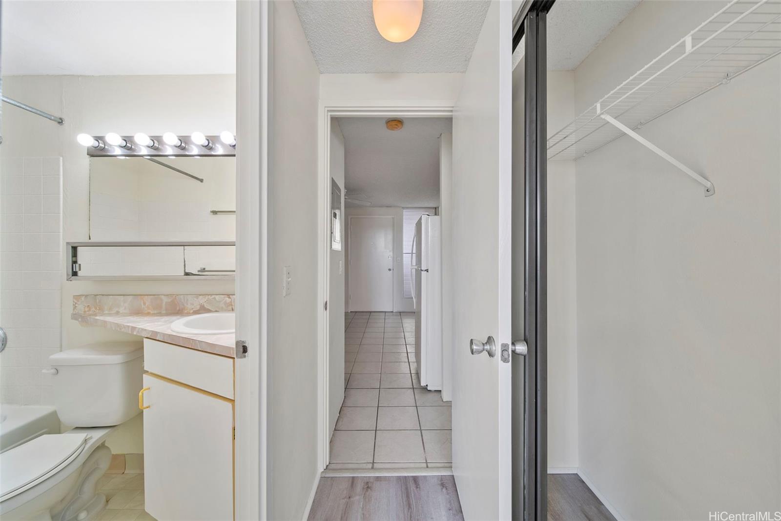 2860 Waialae Avenue  Unit 316