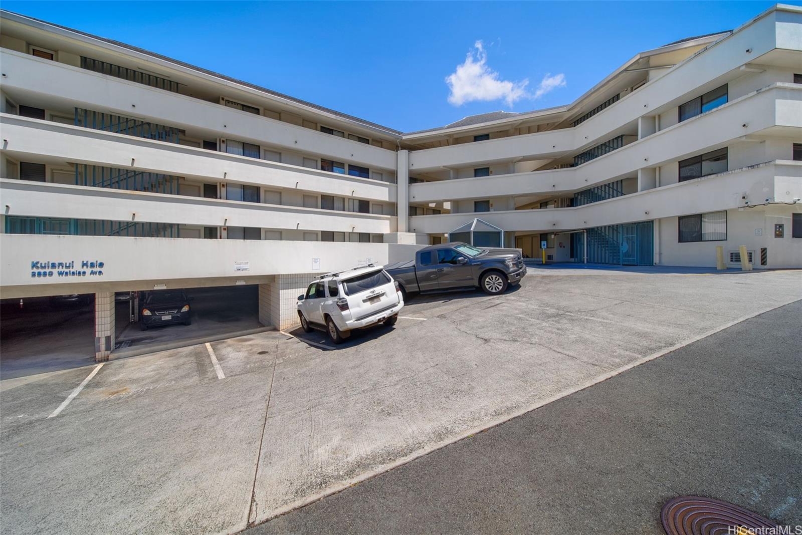 2860 Waialae Avenue  Unit 316