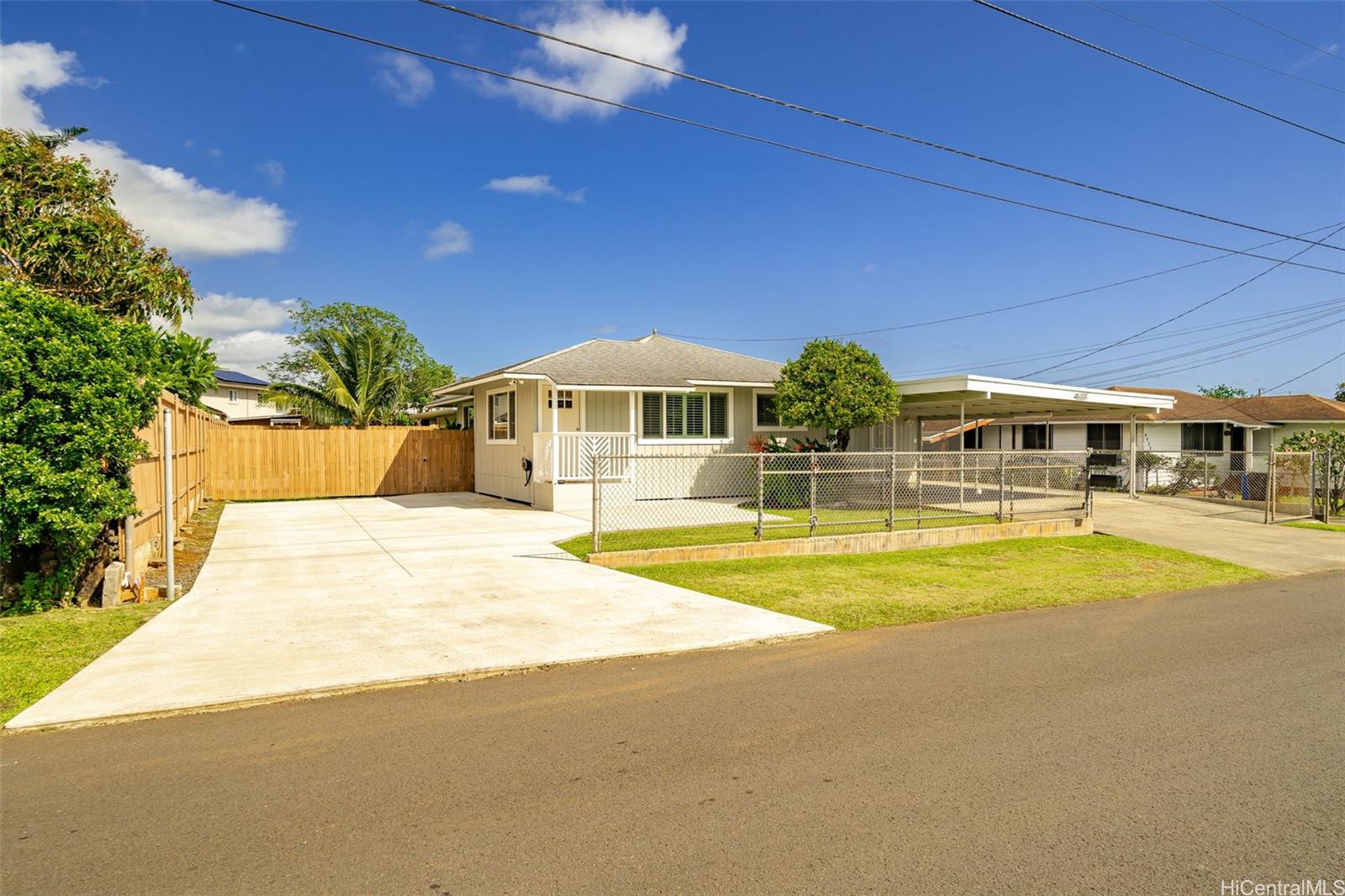 45-331 Makalani Street