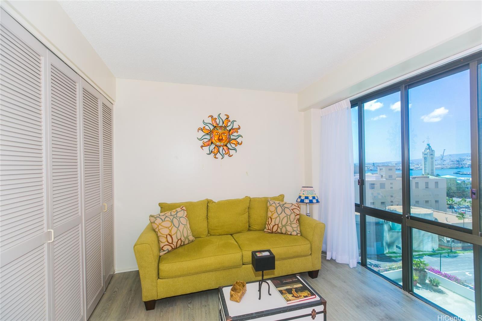 700 Richards Street  Unit 1104