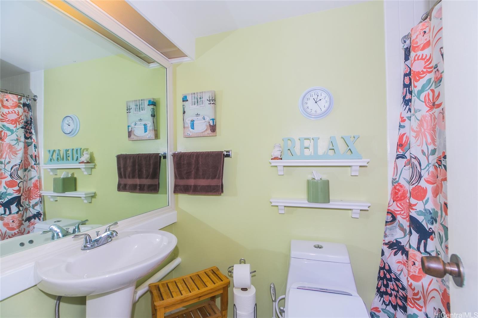 700 Richards Street  Unit 1104