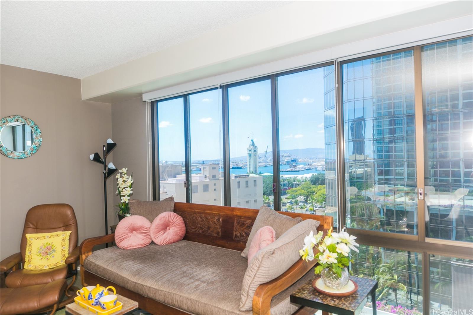 700 Richards Street  Unit 1104