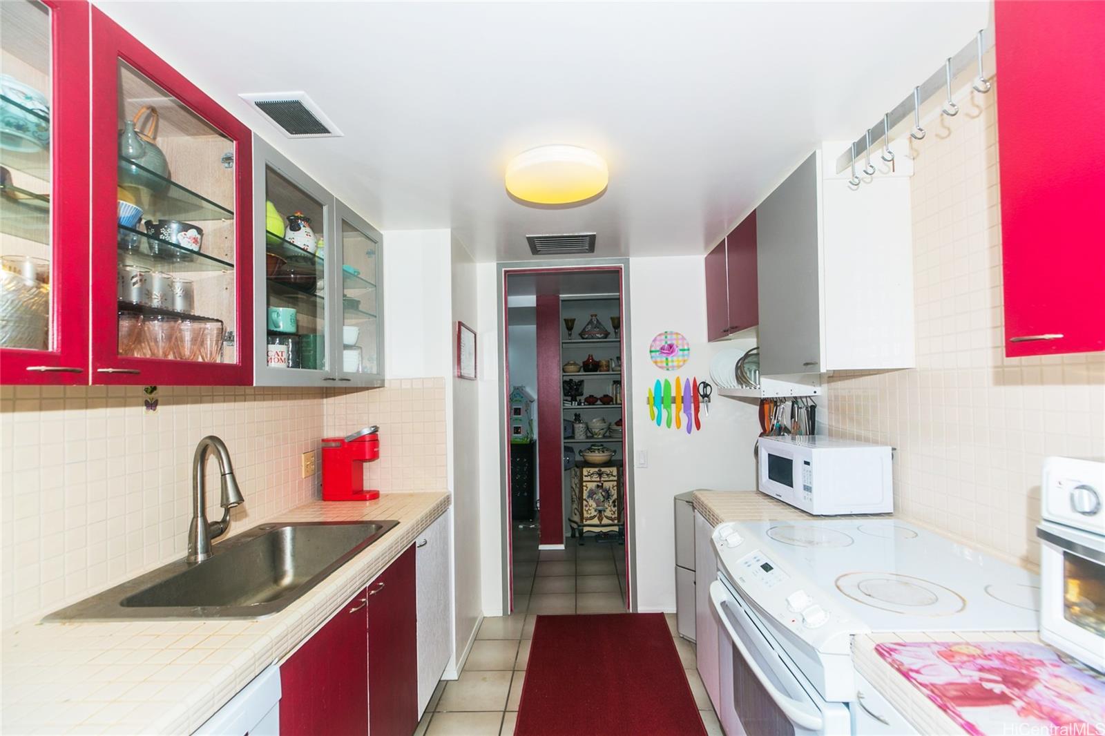 700 Richards Street  Unit 1104