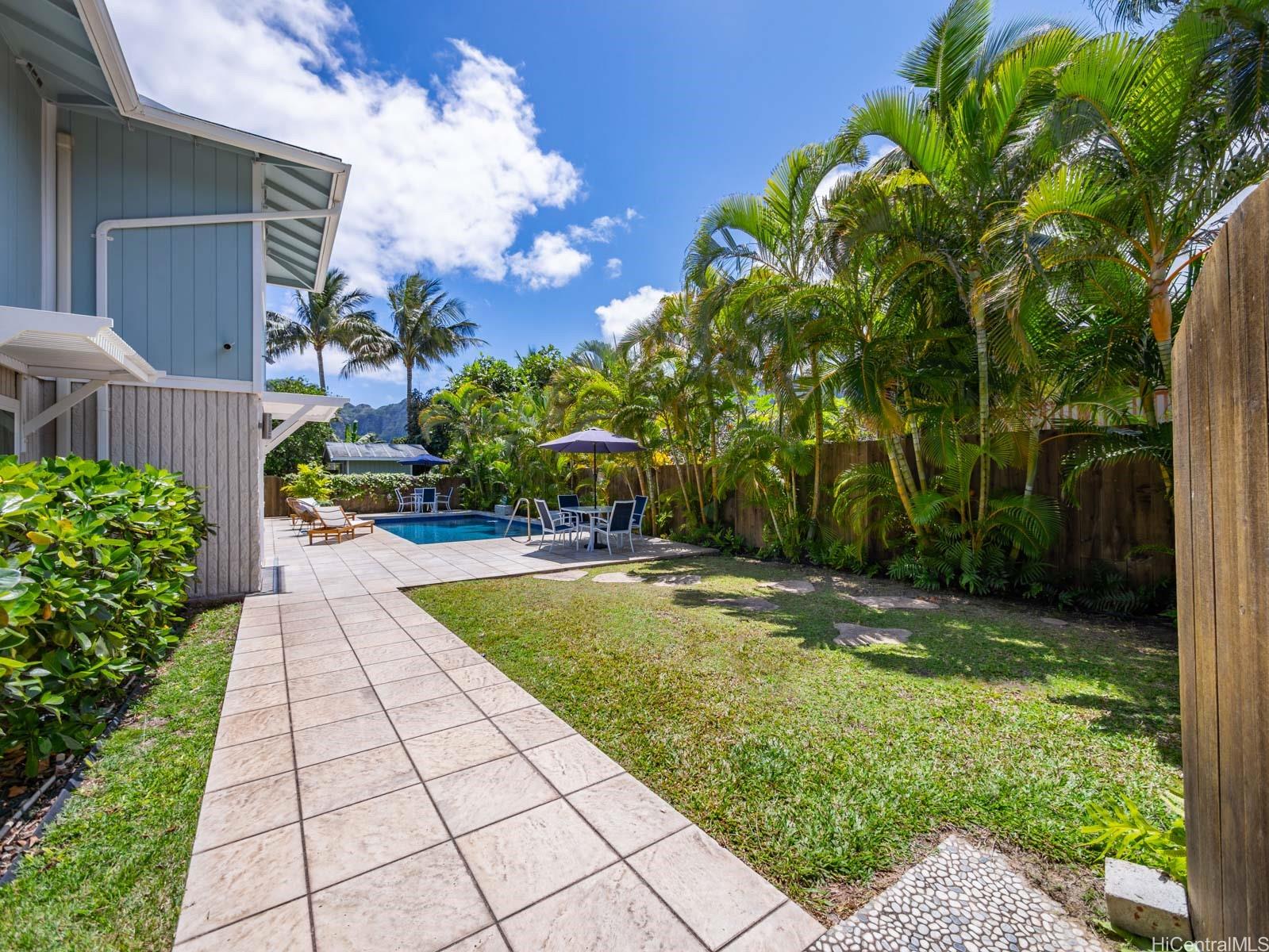 41-038 Ehukai Street