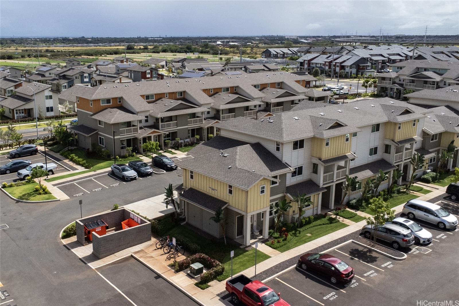 91-3525 Kauluakoko Street  Unit 2501